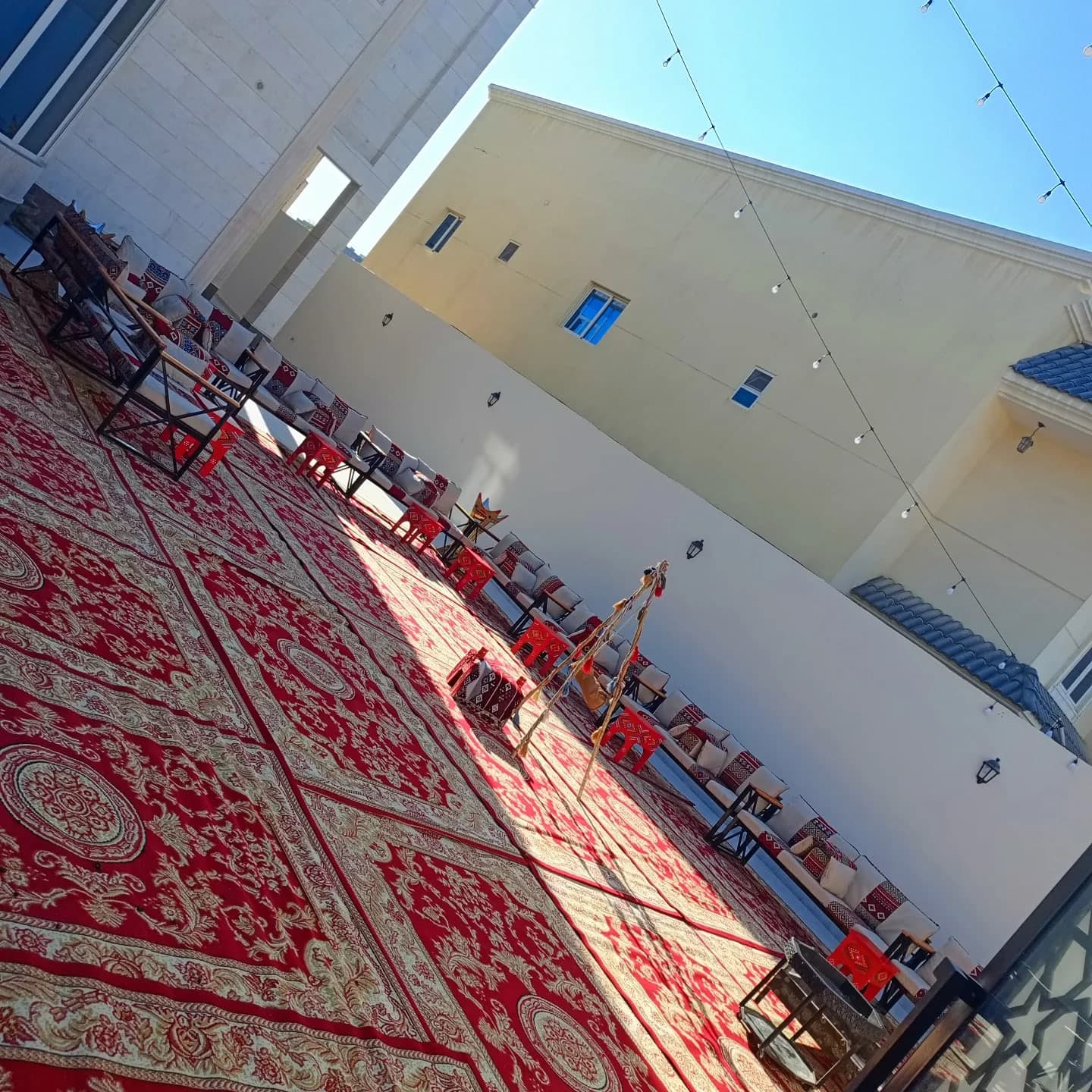 قهوجيين عزاء بالرياض لخدمة ضيافة احترافية